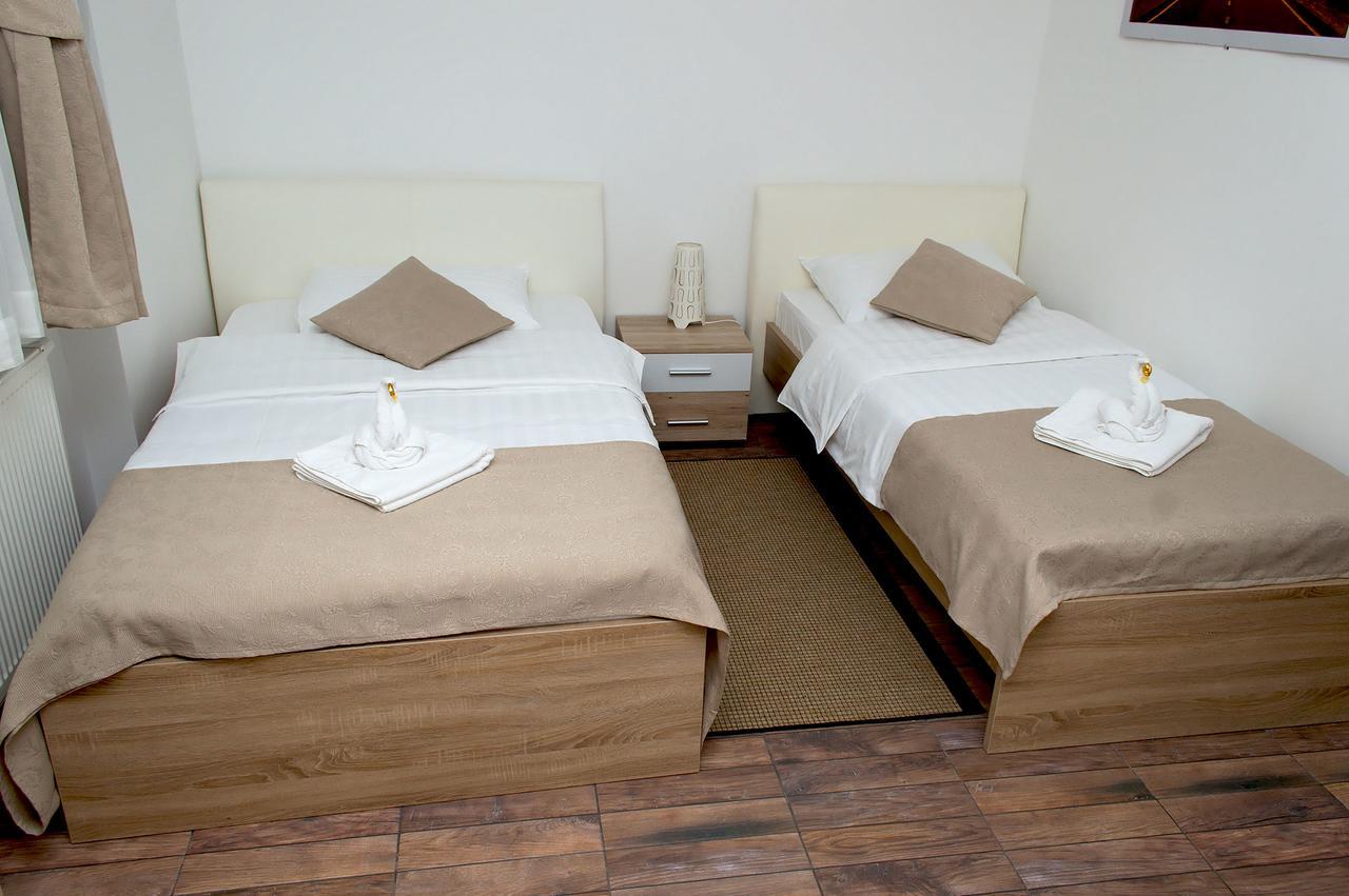Guesthouse Dubai 자그레브 외부 사진